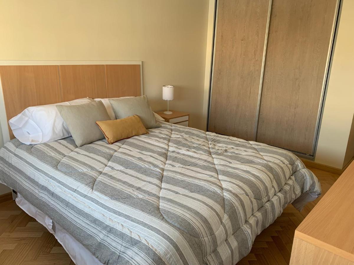 3 Amplios Ambientes Excelente Ubicacion-Avenida Corrientes Almagro- Cerca De Todo Leilighet Buenos Aires Eksteriør bilde